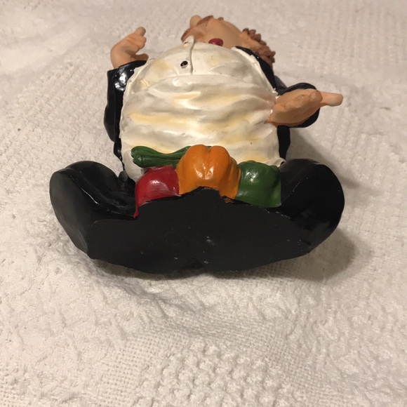 Butler in his tuxedo ceramic figurine - Picture 6 of 9